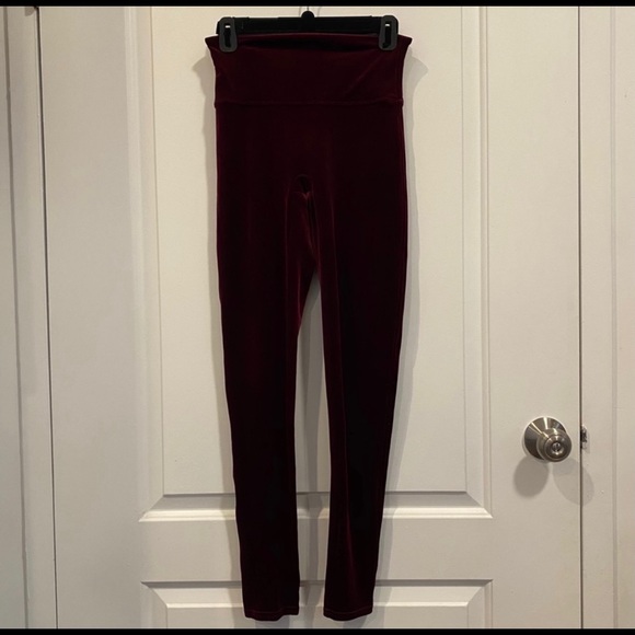 Spanx Velvet Leggings in Color Rich Burgundy - Picture 6 of 6